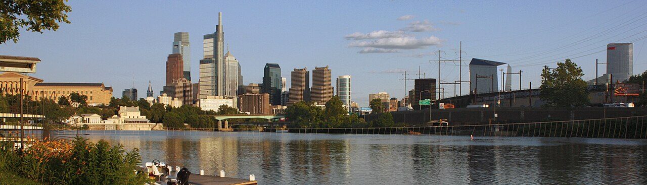 Philadelphia skyline seen from Boathouse Row along the Schuylkill River